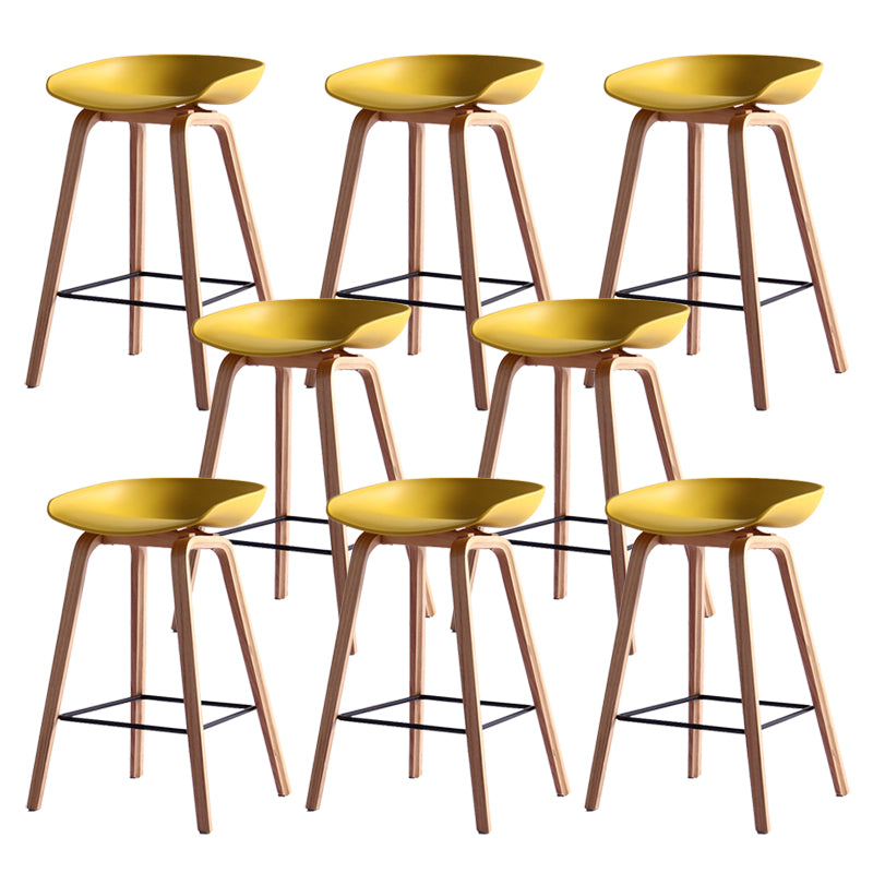Scandinavian Solid Wood Legs Bar Stool Plastic Armless Bar Stool