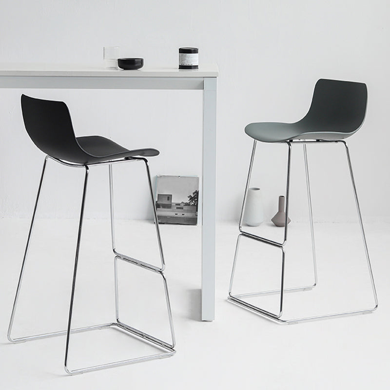 Scandinavian Armless Bar Stool Plastic and Steel Bar Stool for Living Room