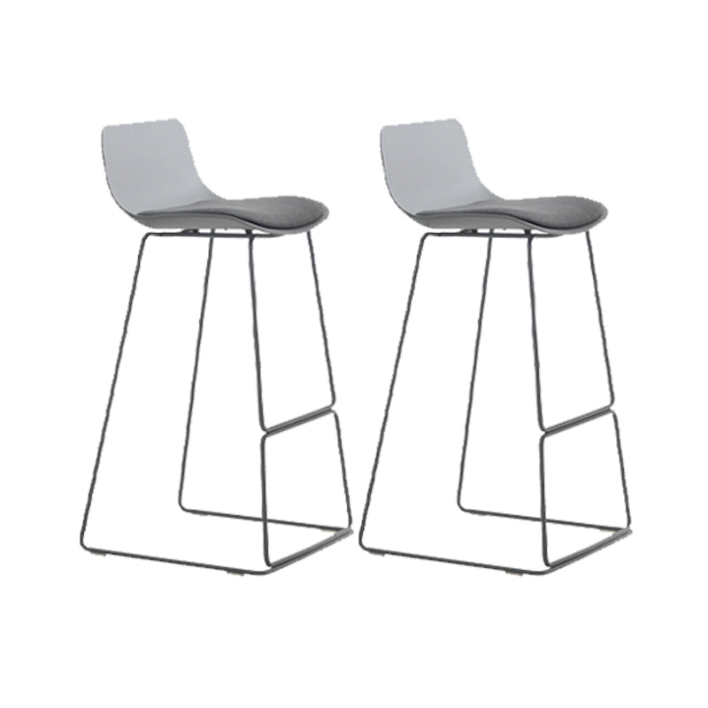 Industrial Indoor Armless Stool Plastic Bar Stool with Upholstered