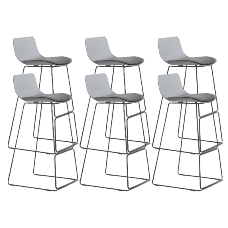 Industrial Indoor Armless Stool Plastic Bar Stool with Upholstered