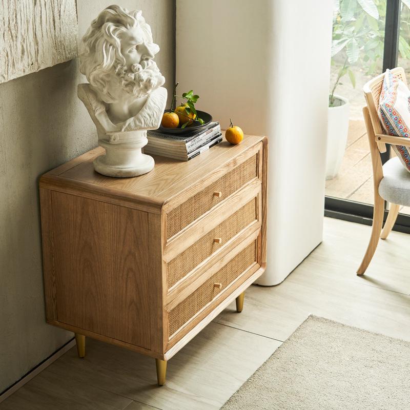 Contemporary Chest Solid Wood Knobs with Drawer Rectangle Accent Chest