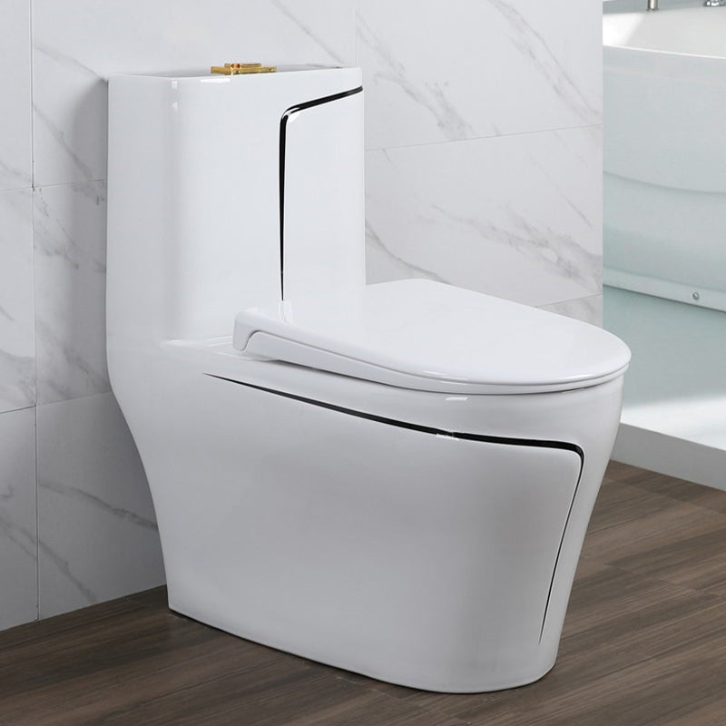 Traditional Floor Mount Toilet Bowl Skirted Toilet with Seat for Bathroom