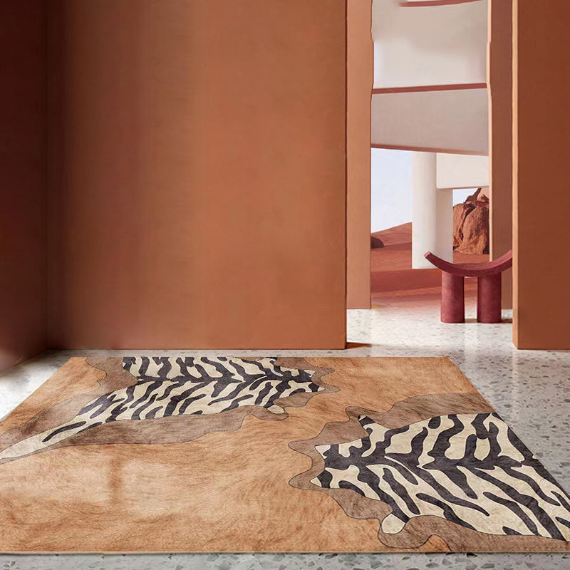 Brown Animal Print Rug Polyester Simple Rug Stain Resistant Rug for Home Decor