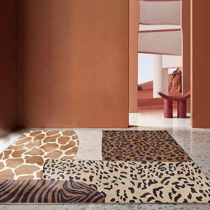 Brown Animal Print Rug Polyester Simple Rug Stain Resistant Rug for Home Decor