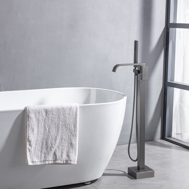 Floor Mounted Metal Freestanding Tub Filler Swivel Freestanding Faucet