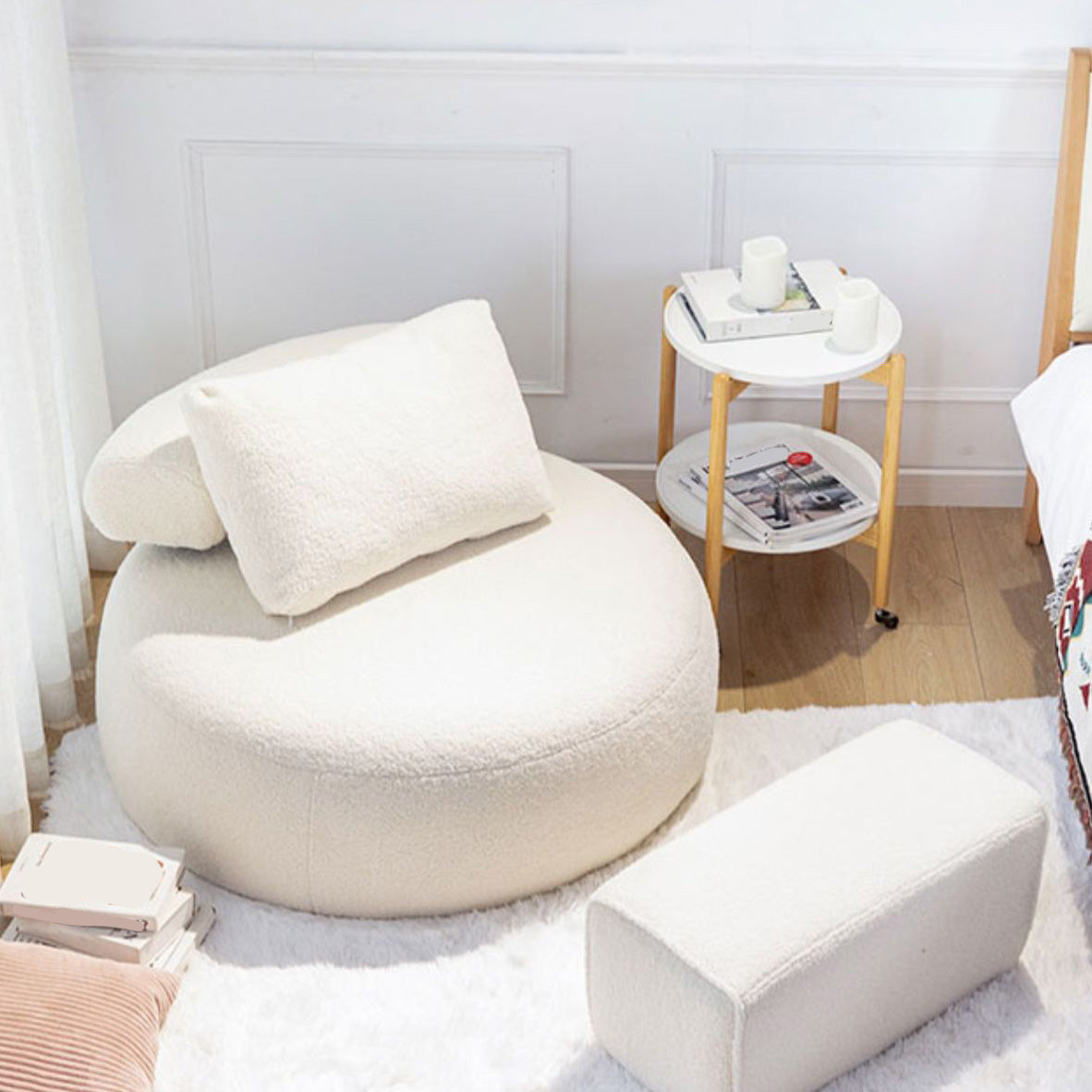 Contemporary Fixed Back Lounge Chair Bedroom Solid Color Lounge Chair