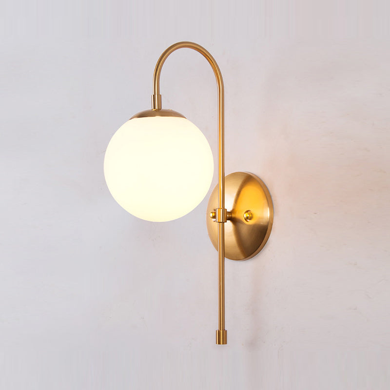 1 Light Unique Shape Wall Light Fixture Modern Wall Mounted Lighting in Gold Finish