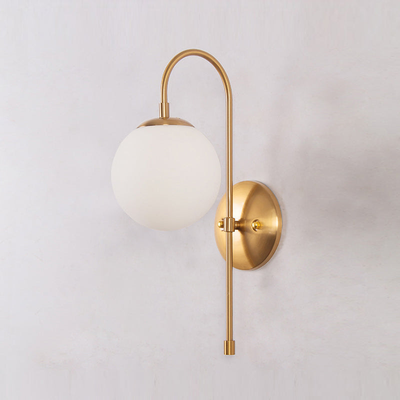 1 Light Unique Shape Wall Light Fixture Modern Wall Mounted Lighting in Gold Finish