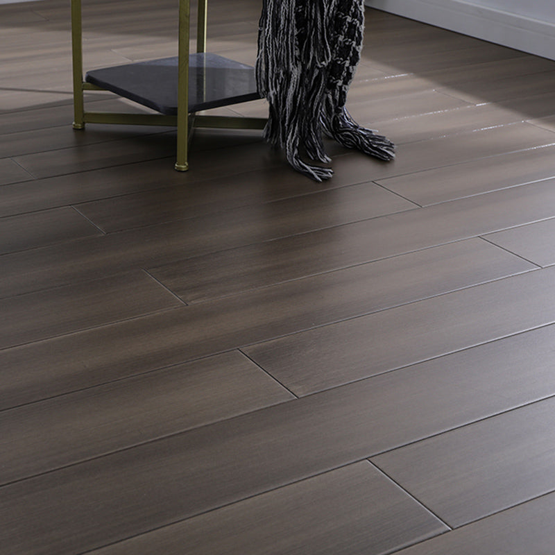 Trendy Laminate Flooring Wood Textured Indoor Laminate Floor