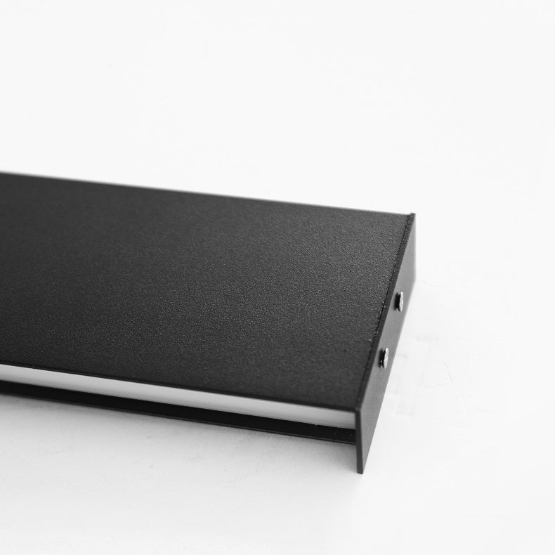 Metal Linear Sconce Light Fixture Modern Style LED Black Wall Mount Light Fixture