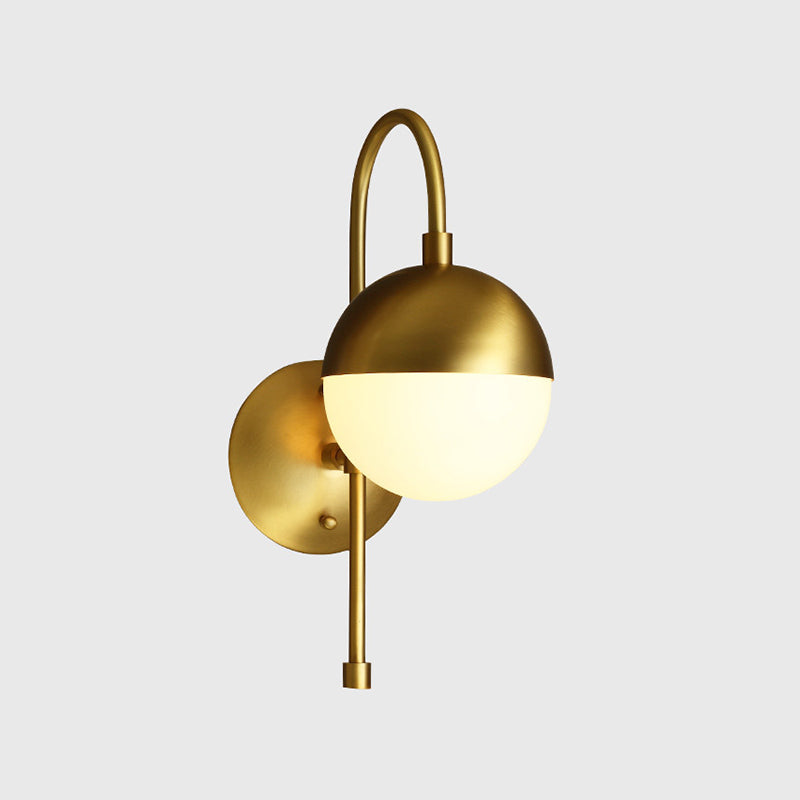 1 Light Unique Shape Wall Light Fixture Modern Wall Mounted Lighting in Gold