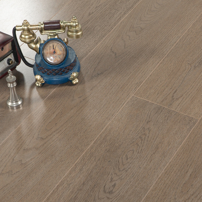 Pine Slip Resistant Laminate Plank Flooring Modern Laminate Floor