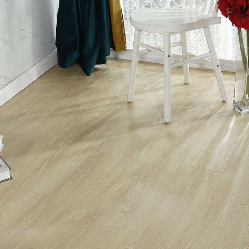 Pine Slip Resistant Laminate Plank Flooring Modern Laminate Floor
