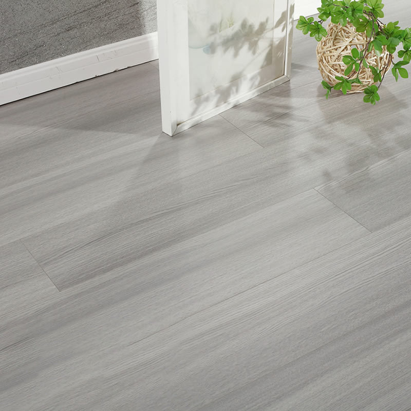 Pine Slip Resistant Laminate Plank Flooring Modern Laminate Floor
