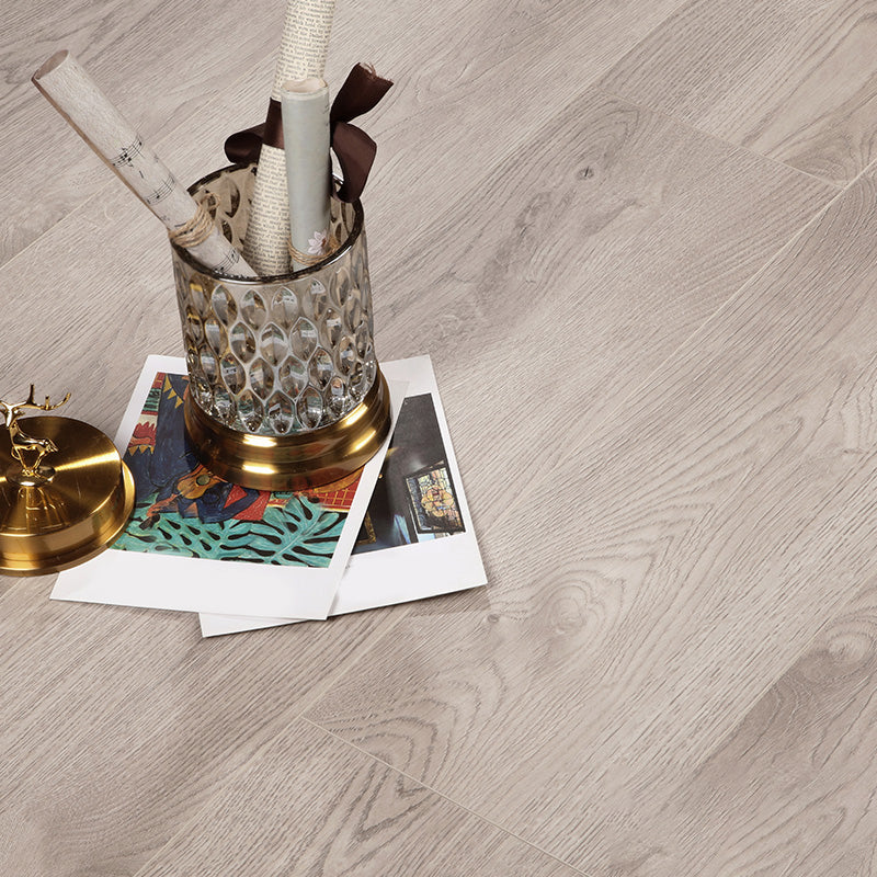 Contemporary Style Laminate Solid Wood Laminate Plank Flooring