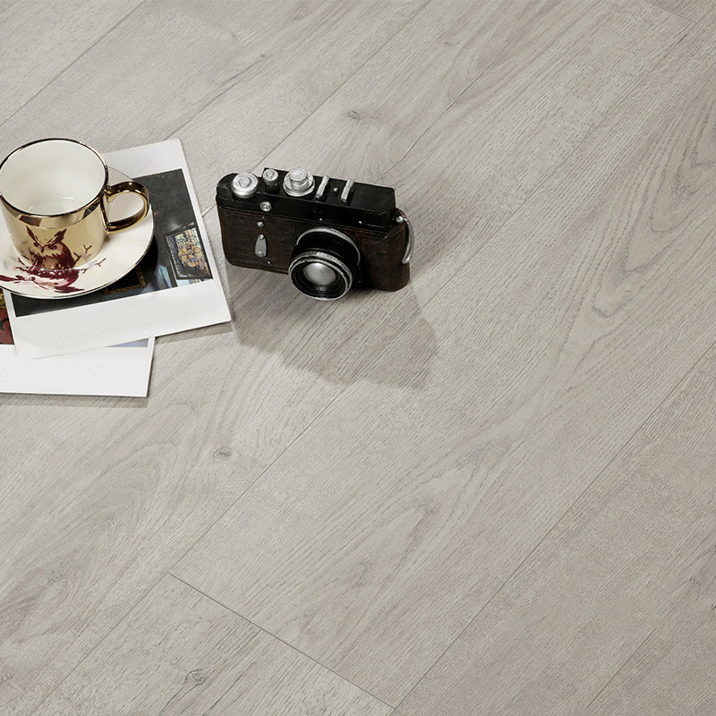 Contemporary Style Laminate Solid Wood Laminate Plank Flooring