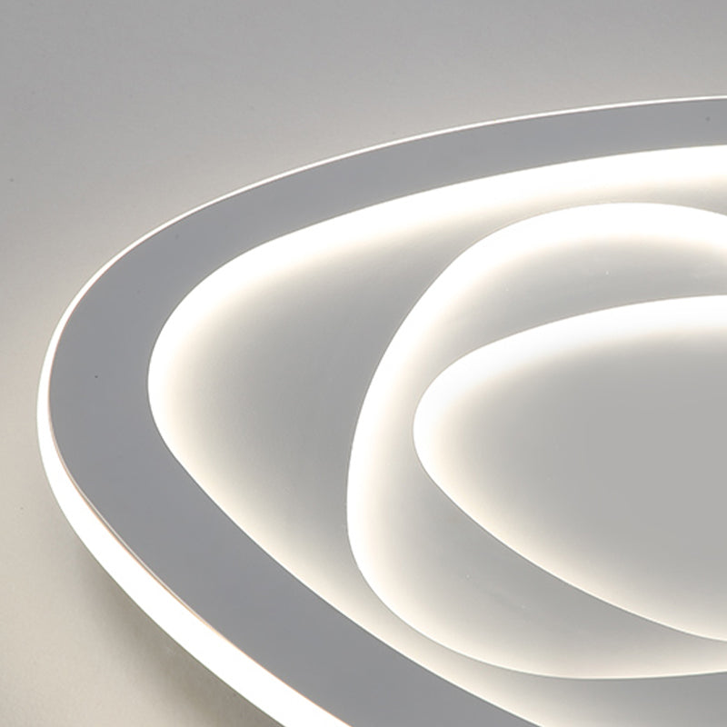 3 - Light Metal LED Flush Mount Light Triangle Modernism Ceiling Flush in White