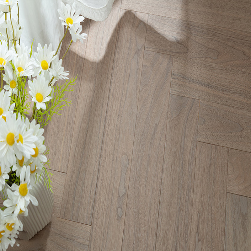 Solid Wood Laminate Plank Flooring Medium Color Laminate Flooring