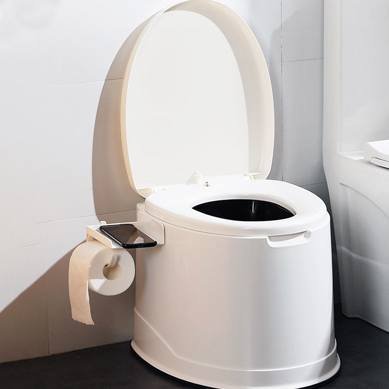 Floor Mounted All-In-One Toilet Contemporary Plastic Flush Toilet