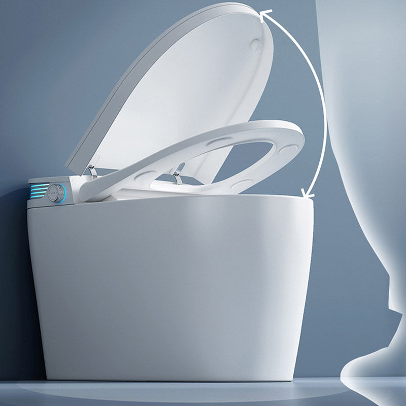 Contemporary One Piece Toilet Floor Mounted Toilet Bowl with Slow Close Seat for Washroom