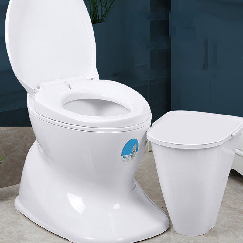 Contemporary Plastic Toilet Floor Mounted Toilet Bowl with Slow Close Seat for Bathroom