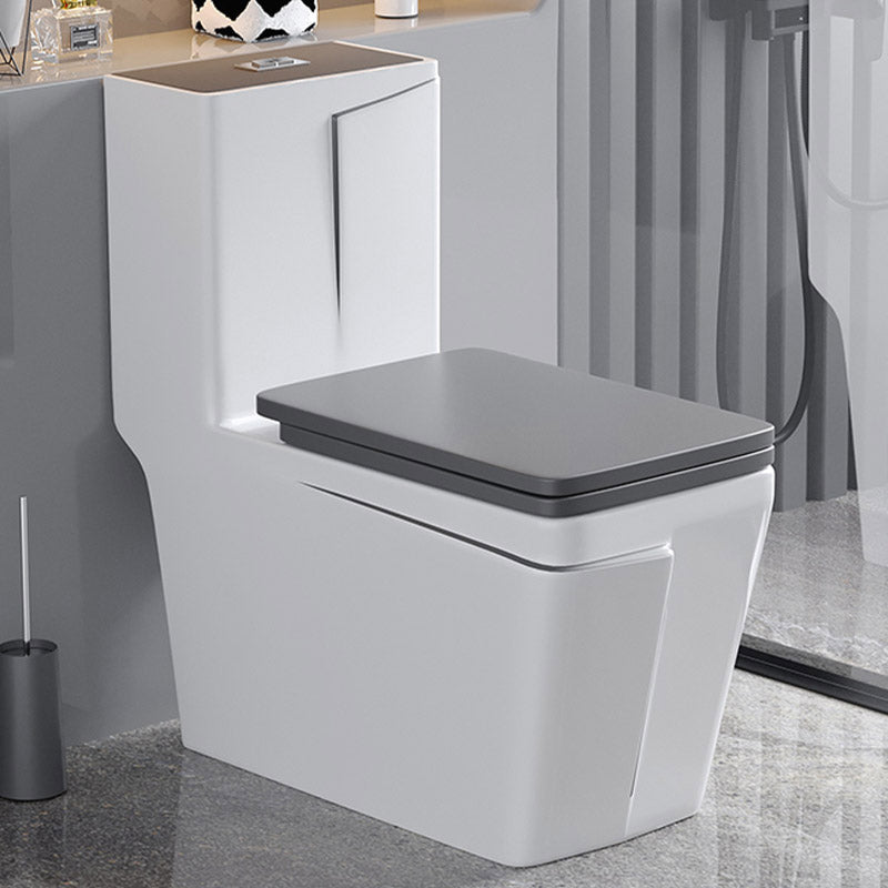 Skirted Flush Toilet Floor Mount Traditional One-Piece Toilet with Slow Close Seat