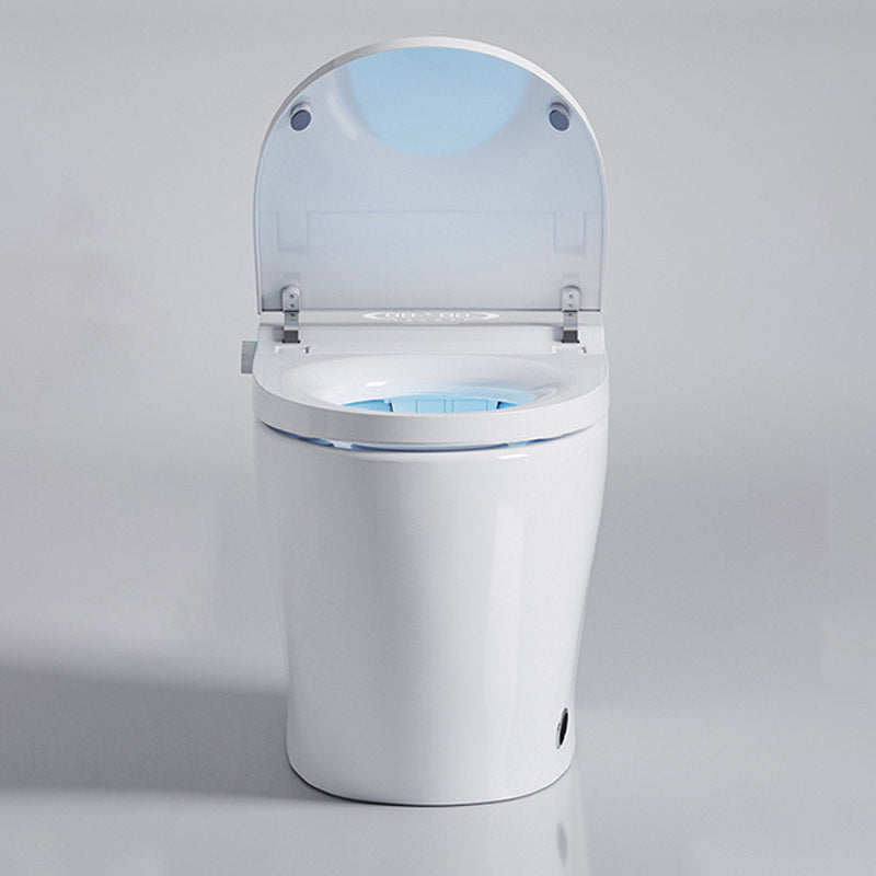 Modern Toilet Bowl Siphon Jet Skirted Toilet with Soft-Close Seat for Bathroom