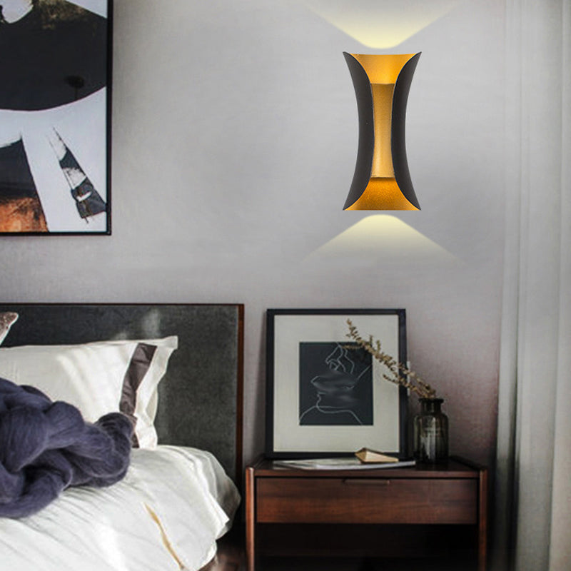 Curl Shape Wall Light Modern Style Metal Sconce Light for Living Room