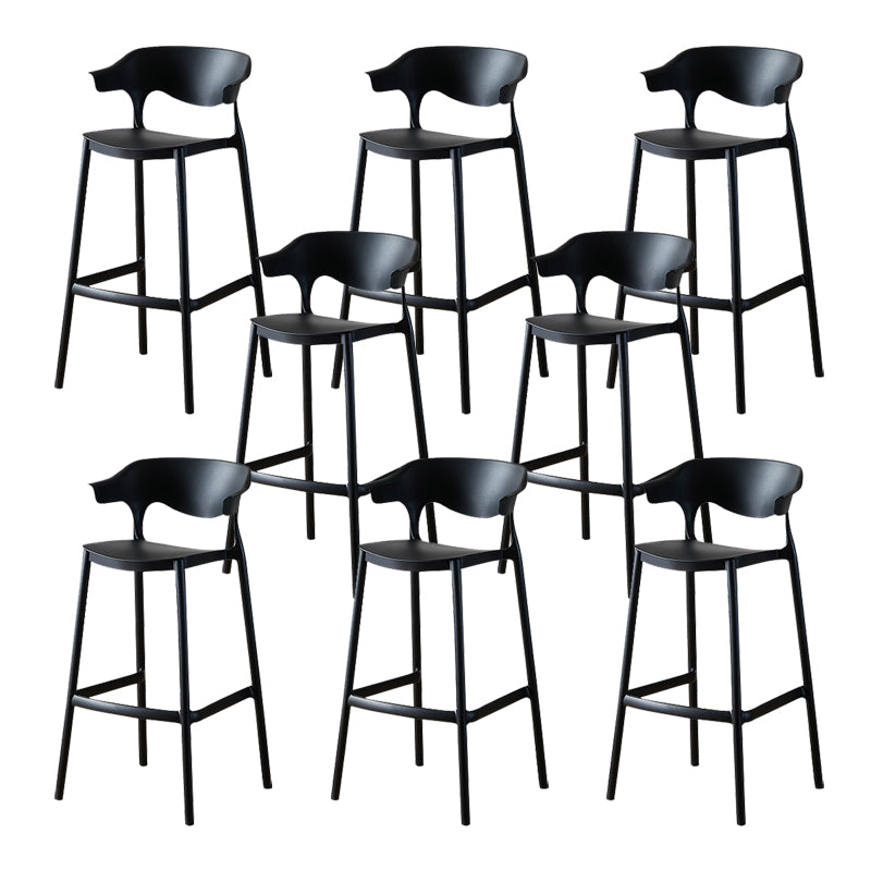 Indoor Plastic Armless Bar Height Stool Industrial Stackable Low Back Bar Stool