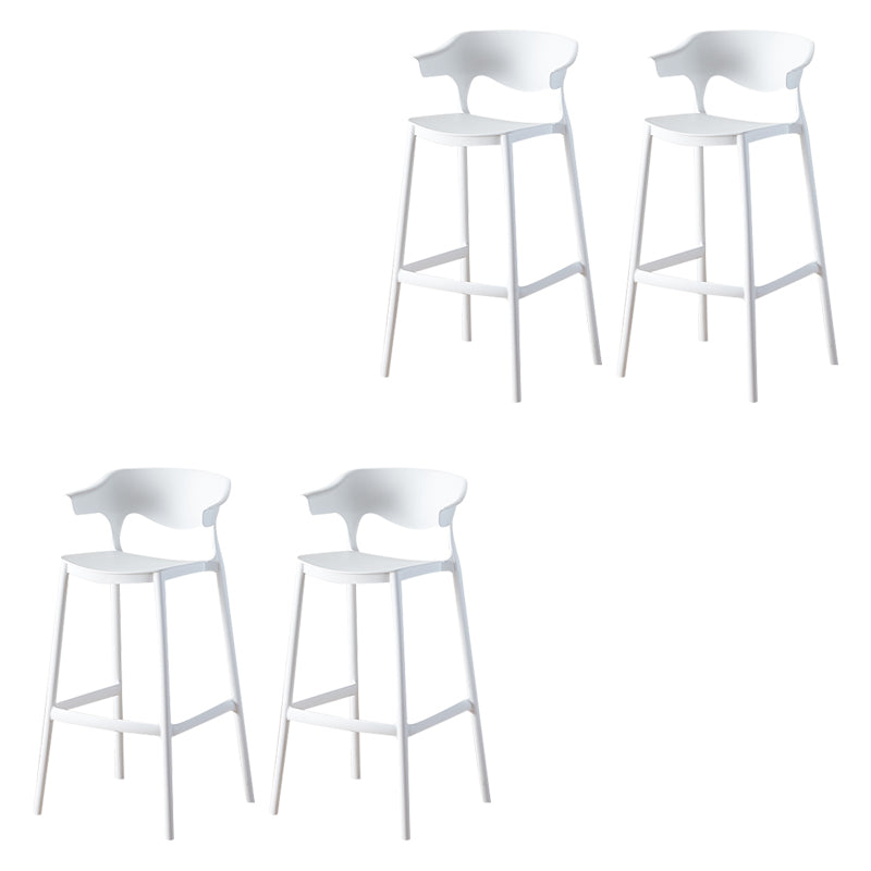 Indoor Plastic Armless Bar Height Stool Industrial Stackable Low Back Bar Stool