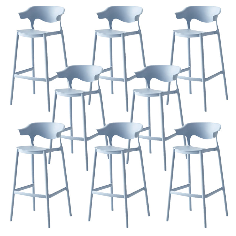 Indoor Plastic Armless Bar Height Stool Industrial Stackable Low Back Bar Stool