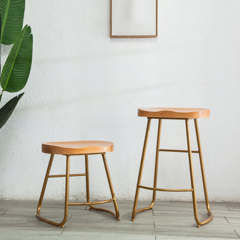 Modern Armless Backless Counter Stool Iron Bar Stool with Wooden Seat for Indoor