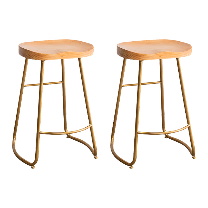 Modern Armless Backless Counter Stool Iron Bar Stool with Wooden Seat for Indoor
