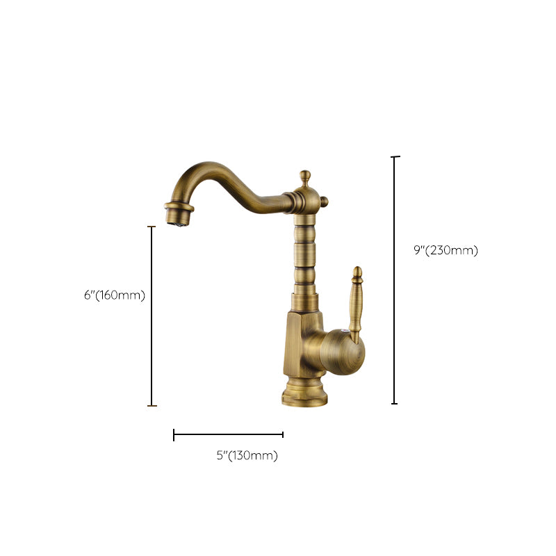 Traditional Bar Faucet with Brass Sprayer 1-Handle Kitchen Faucet
