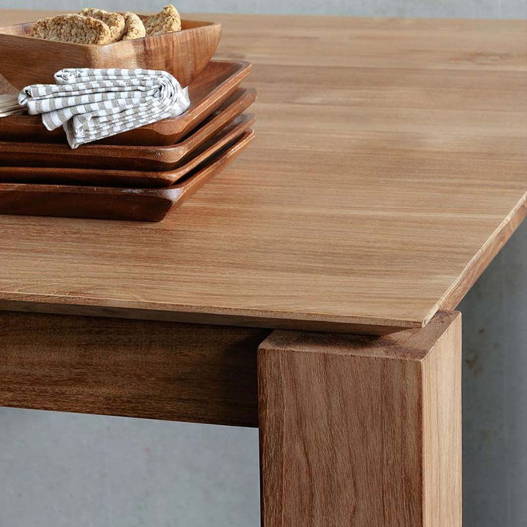 Modern 4 Legs Pedestal Dining Table Pine Wood Table for Dining Room