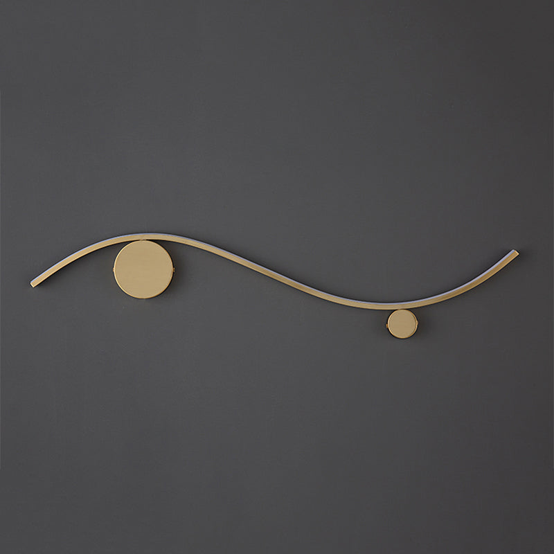Modern Metal Wall Sconce Linear Shape Wall Light with Silicone Shade for Bedroom