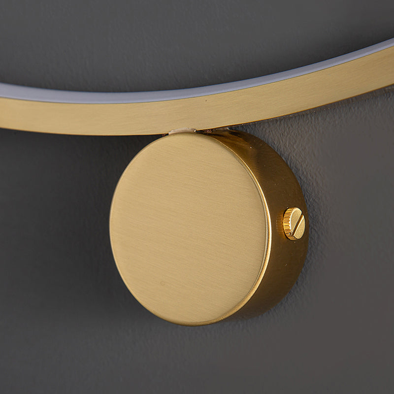 Modern Metal Wall Sconce Linear Shape Wall Light with Silicone Shade for Bedroom