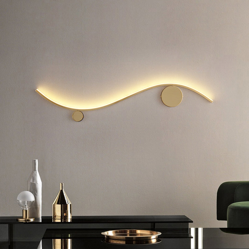 Modern Metal Wall Sconce Linear Shape Wall Light with Silicone Shade for Bedroom