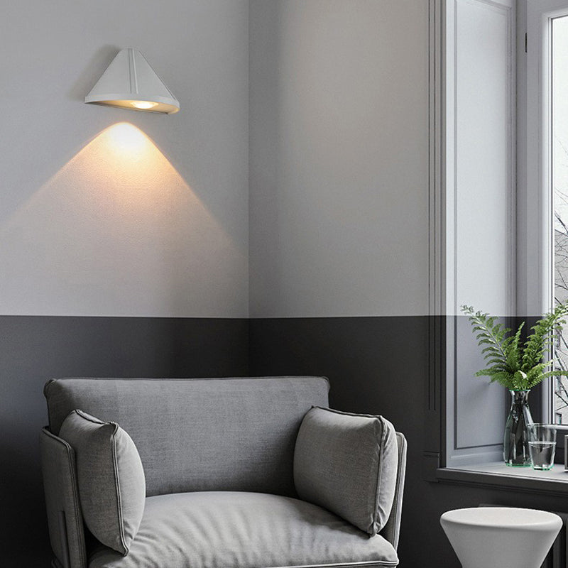 Modern Style Triangle Shade Wall Lamp Metal 1 Light Sconces for Outdoor
