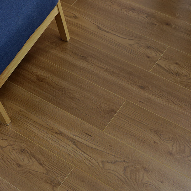 Modern Laminate Floor Wood Waterproof and Stain Resistant Click Lock Laminate Flooring