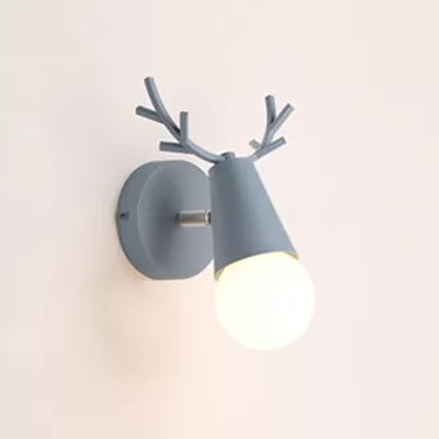 Luce di applique del cono in metallo con corna 1 lampadina per un letto di parete percorso nordico per letto