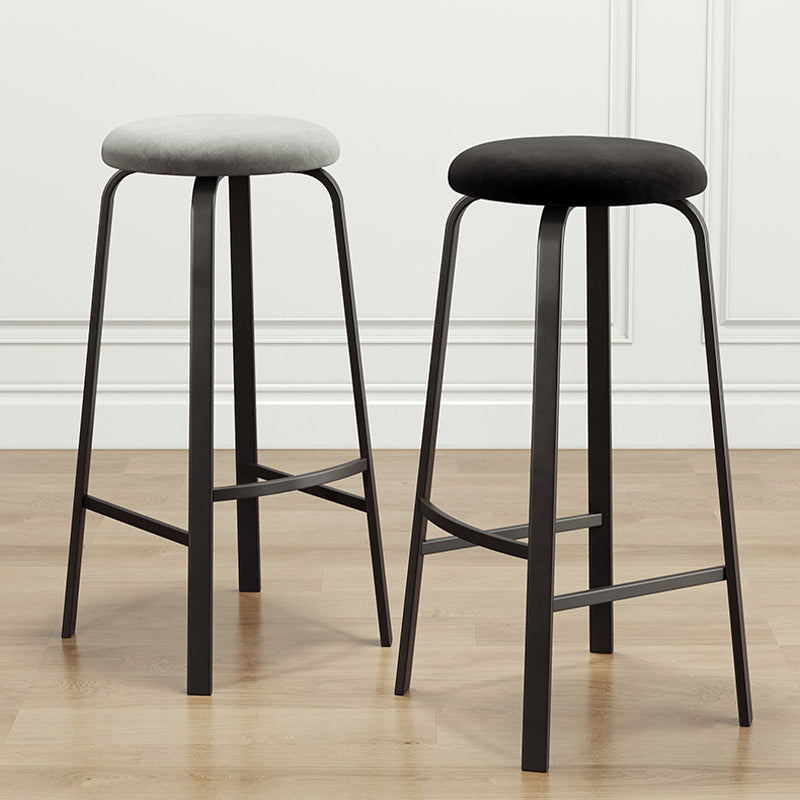 Modern Stackable Armless Counter Stool Iron Bar Stool with Cushion and Pedal for Cafe