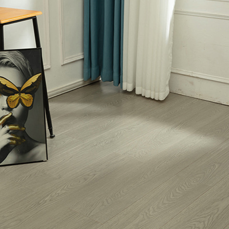 Traditional Laminate Floor Wood Click-Lock Mildew Resistant Laminate Plank Flooring