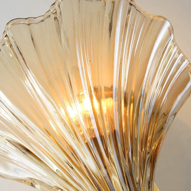 Glass Shell Shape Wall Light Modern Style 1 Light Wall Light Sconce in Gold