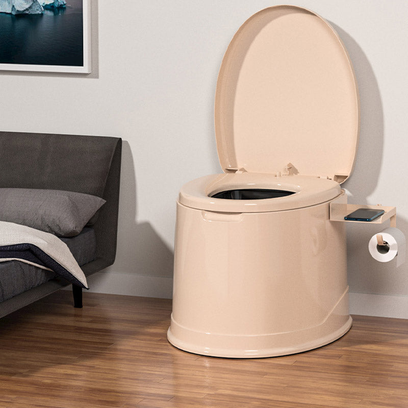 Contemporary Plastic Toilet Floor Mounted Toilet Bowl with Slow Close Seat for Washroom