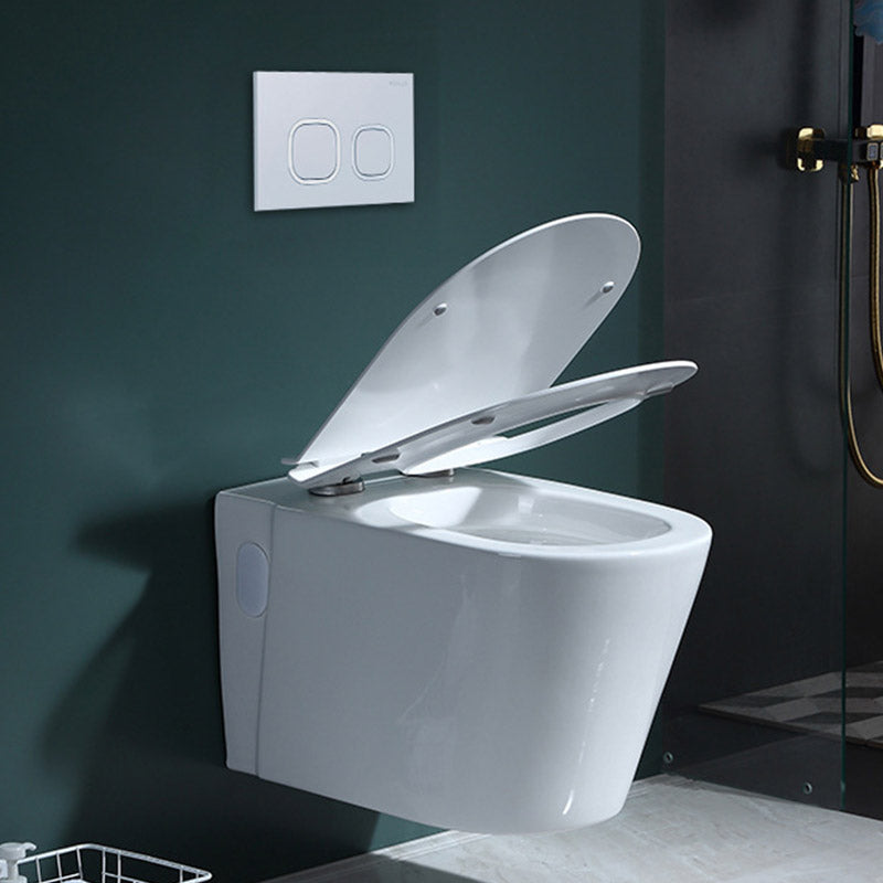 Modern Concealed Tank Toilet Skirted Ceramic Wall Hung Flush Toilet with Seat