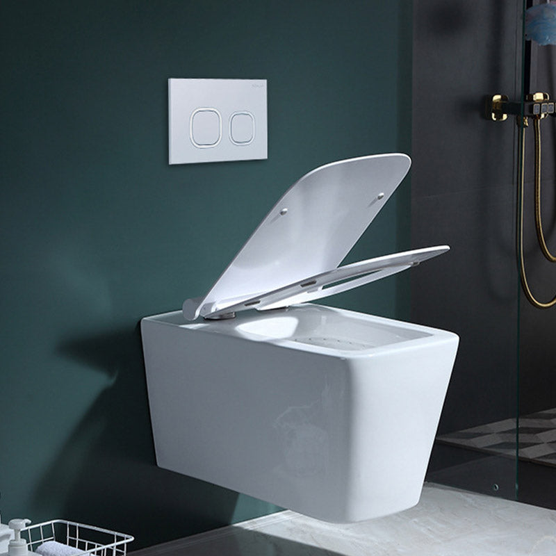 Modern Concealed Tank Toilet Skirted Ceramic Wall Hung Flush Toilet with Seat