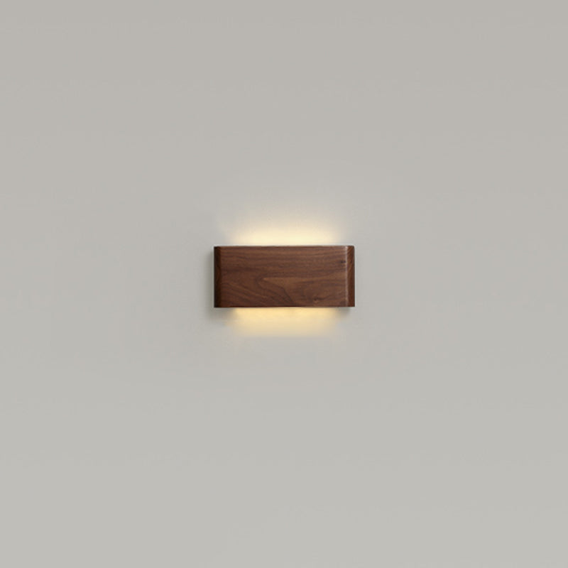 Modern Metal Wall Sconce Linear Shape Wall Light with PC Shade for Bedroom