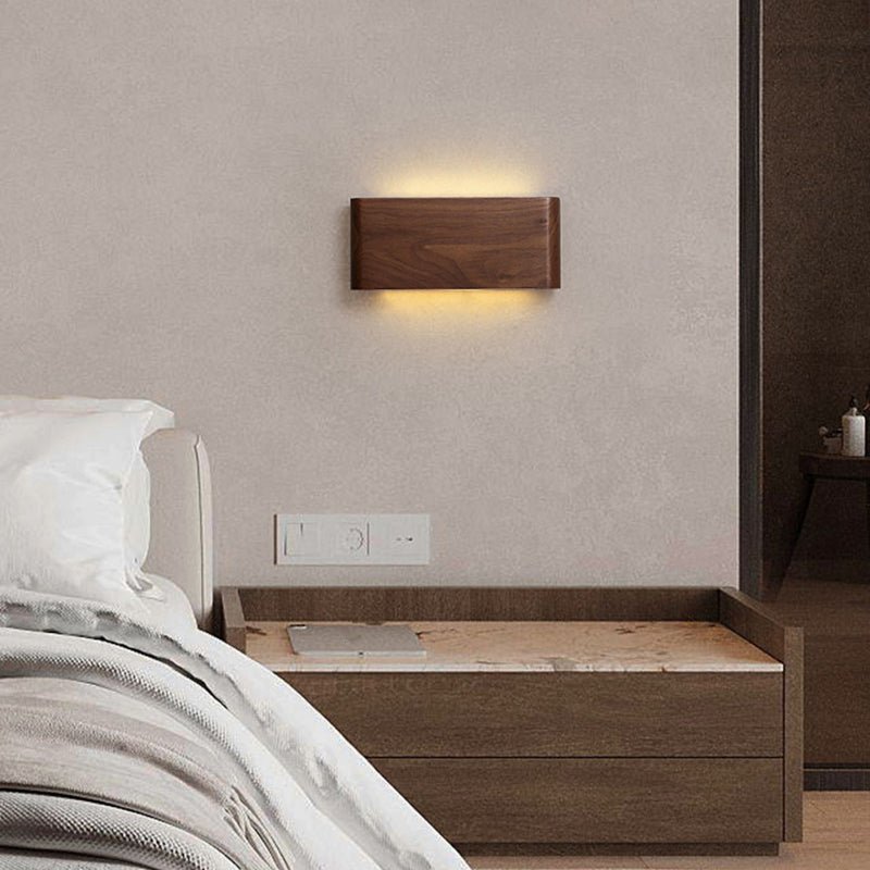 Modern Metal Wall Sconce Linear Shape Wall Light with PC Shade for Bedroom