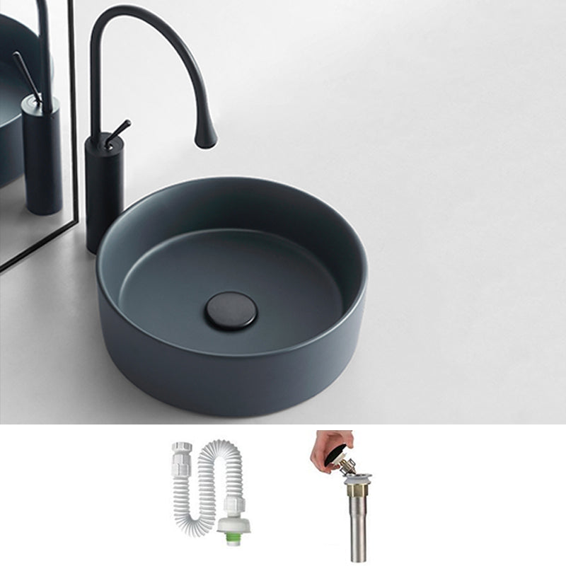 Modern Bathroom Sink Porcelain Round Vessel Sink with Pop-Up Drain